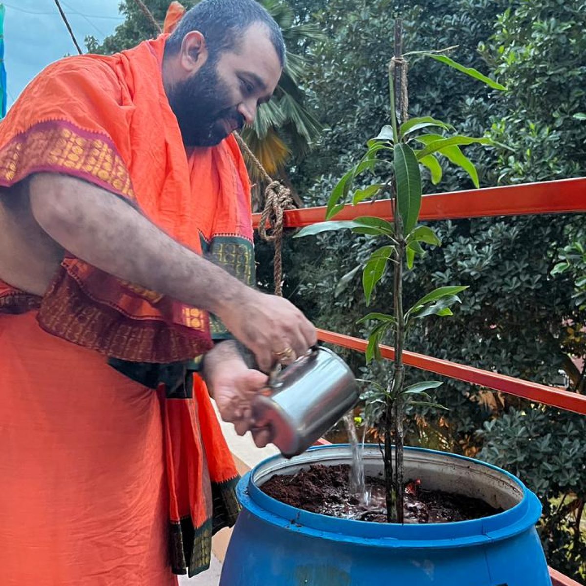 Har Ghar Sudhindra Phalodhyan – Gallery